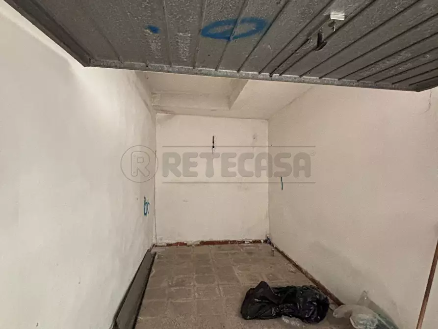 Immagine 6 di Garage in vendita  in Piazza Vittorio Bachelet 25 a Maglie