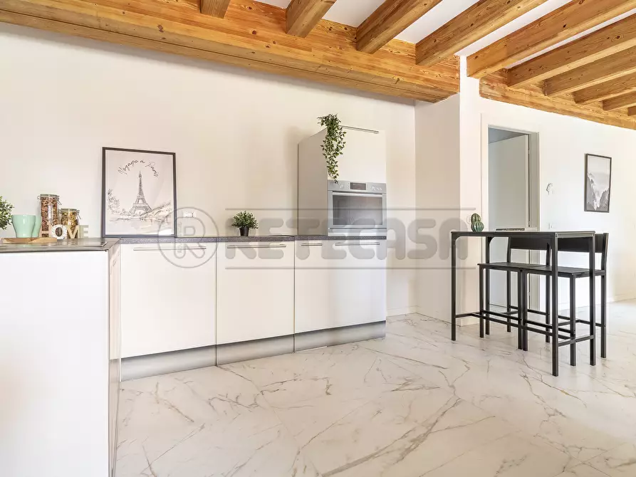 Immagine 9 di Bilocale in vendita  in Via Zuccola 37 a Bolzano Vicentino