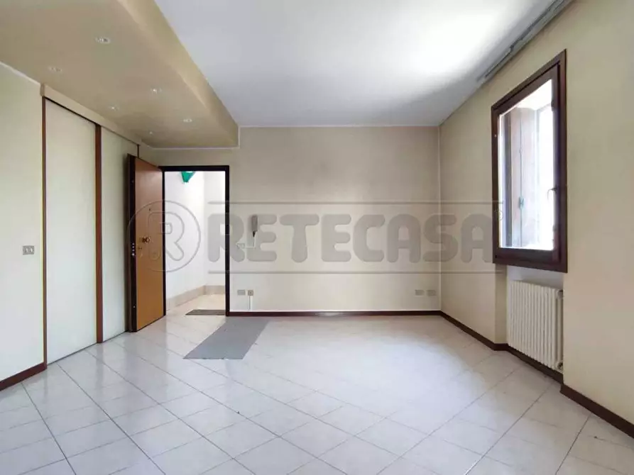 Immagine 2 di Trilocale in affitto  in Via Pesa 1/A a Montebello Vicentino