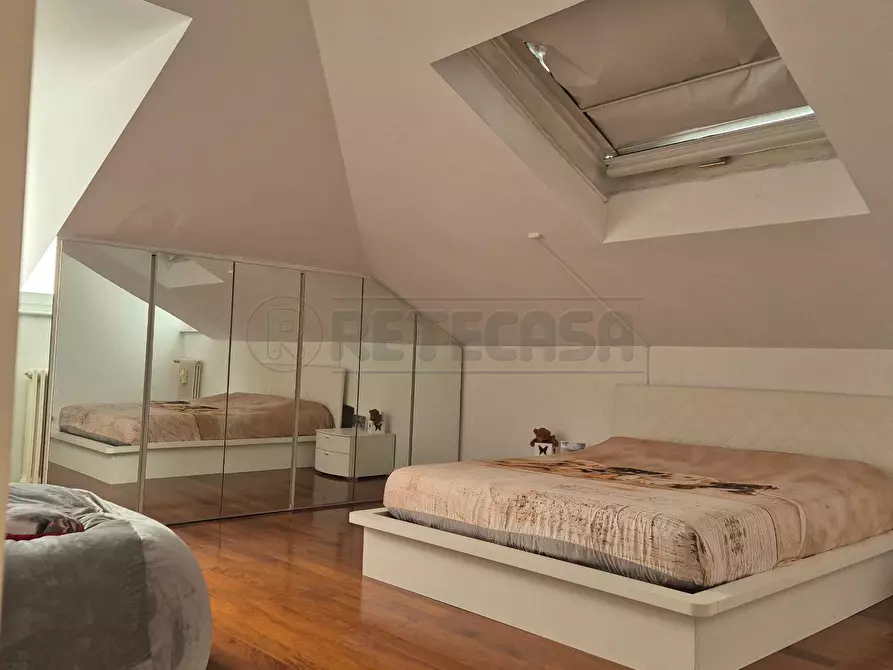 Immagine 12 di Quadrilocale in vendita  a Bergamo