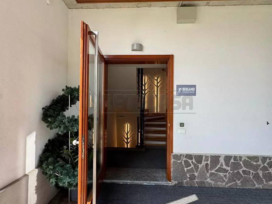 Immagine 8 di Bilocale in affitto  a Orio Al Serio