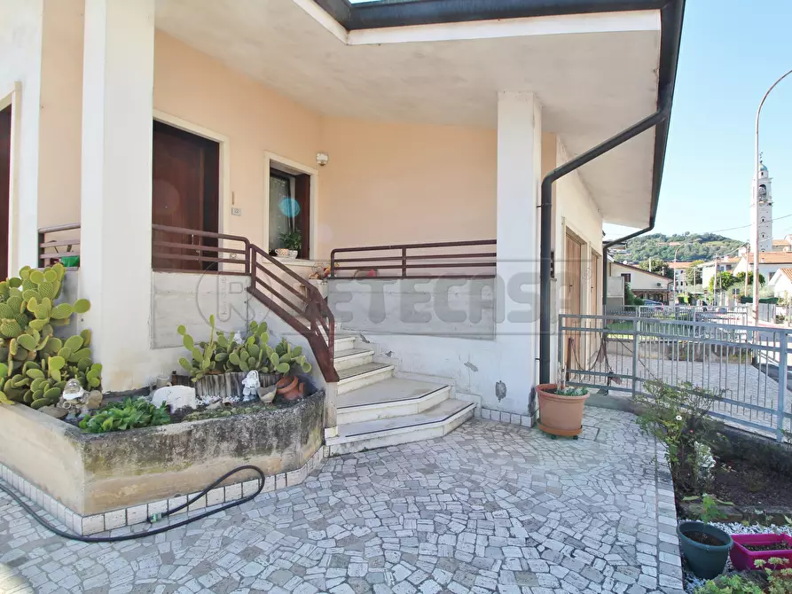 Immagine 4 di Casa indipendente in vendita  in Stradella dei Muzzi 22 a Montebello Vicentino