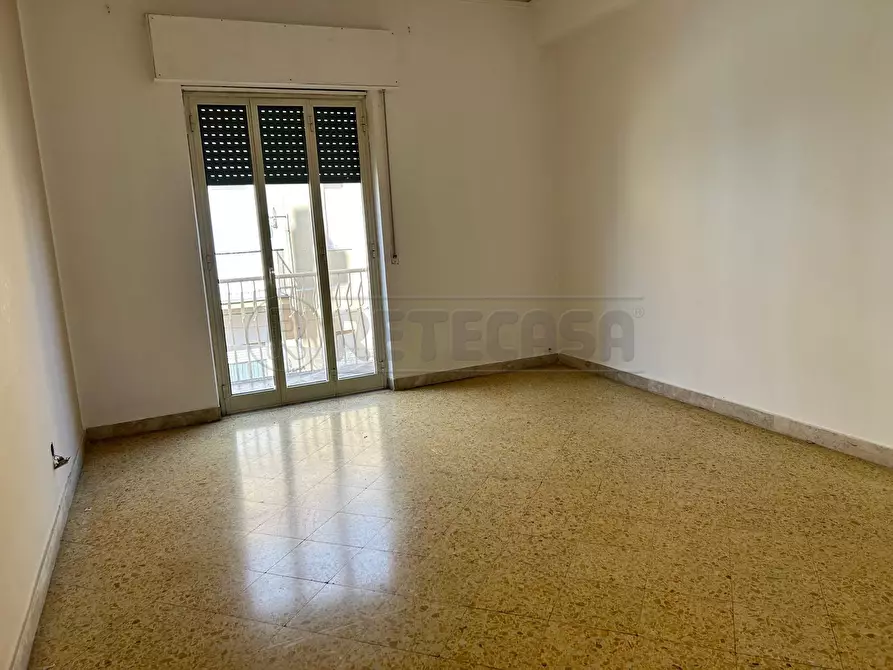 Immagine 8 di Pentalocale in affitto  in Viale Trieste 108 a Caltanissetta