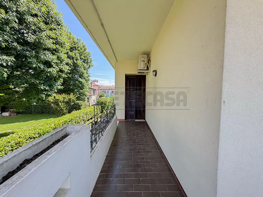 Immagine 21 di Villetta a schiera in vendita  in Via Carducci a Monticello Conte Otto
