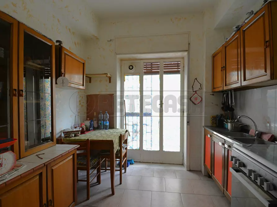 Immagine 10 di Appartamento in vendita  in Via Consolare Pompea 7 a Messina