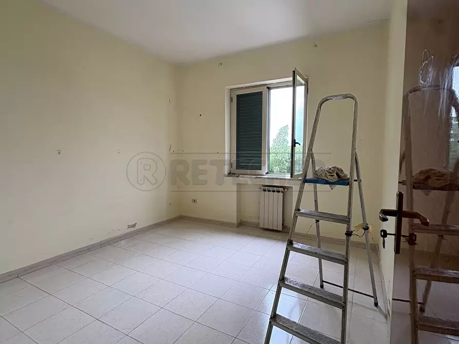 Immagine 59 di Pentalocale in vendita  in Via de Sanctis a Marcianise
