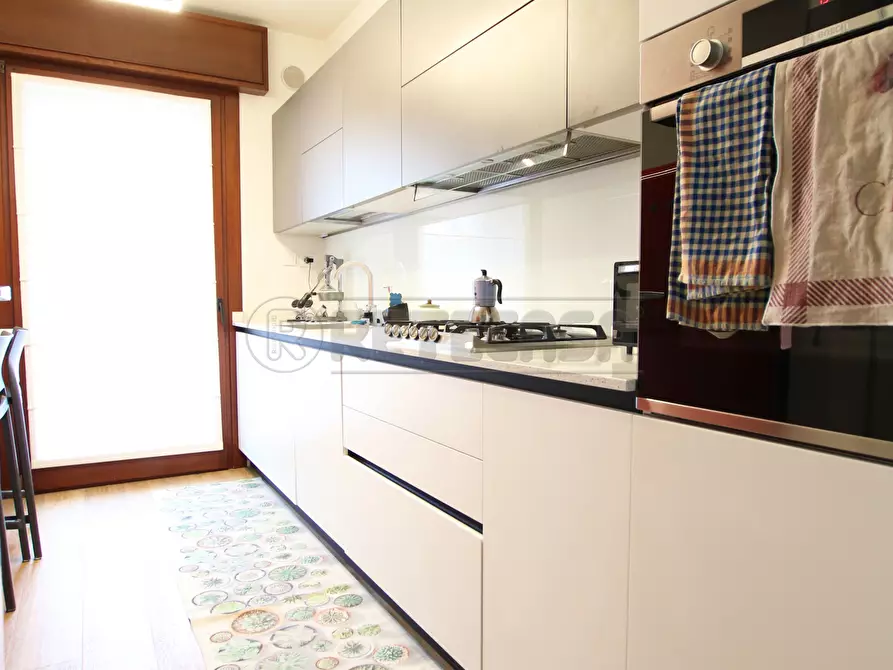 Immagine 3 di Bilocale in vendita  in corso padova 109 a Vicenza