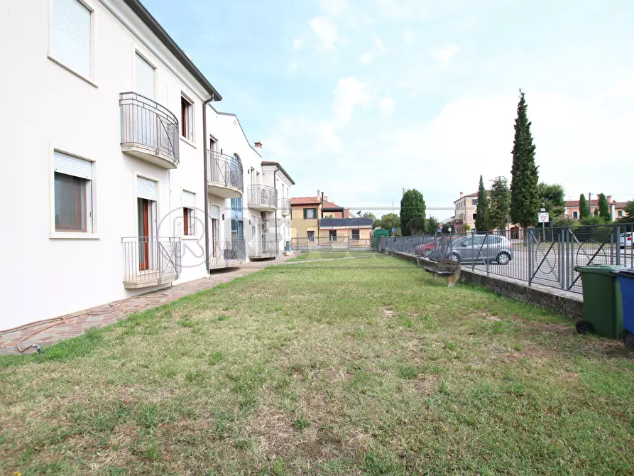 Immagine 10 di Terratetto in vendita  in Via Giovanni Falcone a Barbarano Mossano