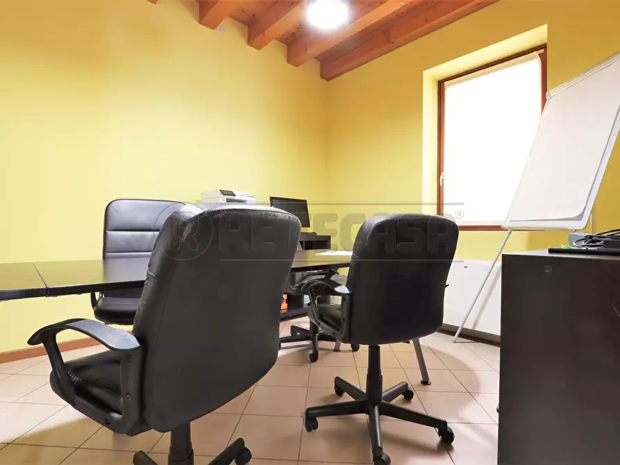 Immagine 3 di Ufficio in vendita  in Via Municipio a Longare