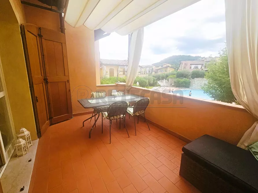 Immagine 26 di Bilocale in vendita  in Via del Torchio 21F a Manerba Del Garda