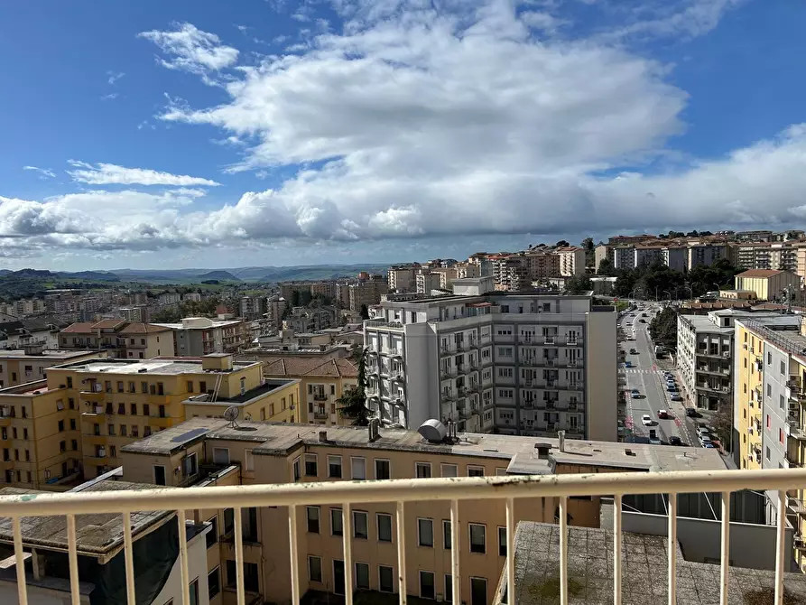 Immagine 18 di Pentalocale in affitto  in Viale Trieste 108 a Caltanissetta
