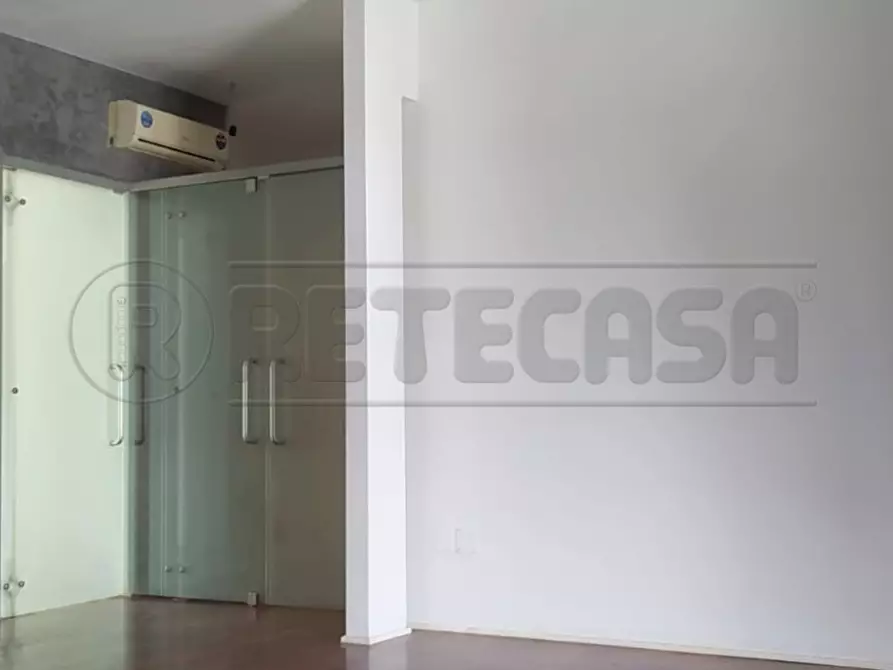 Immagine 4 di Pentalocale in vendita  in Via Eugenio Montale a Marcianise