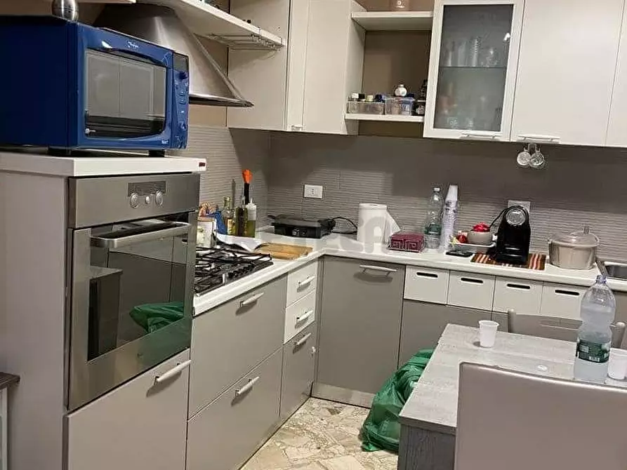 Immagine 9 di Bilocale in vendita  in Via Roma SNC a Marsala