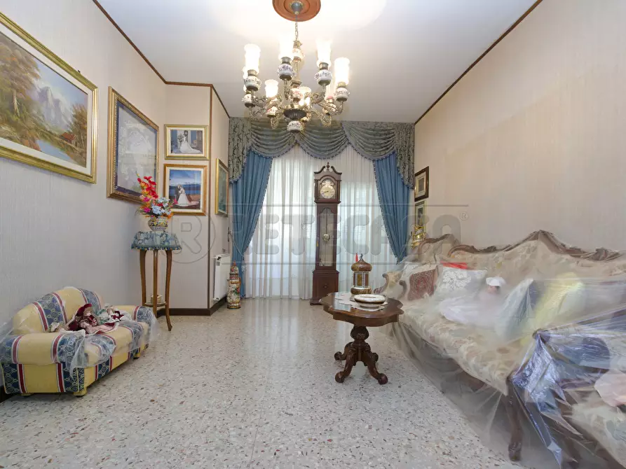 Immagine 4 di Quadrilocale in vendita  in Via Impastato 12 a Messina