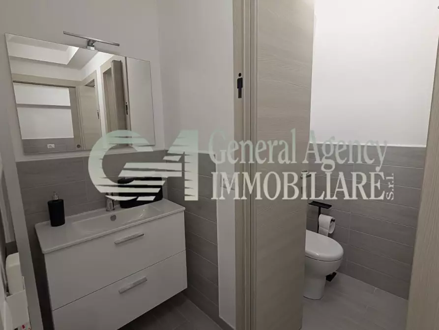 Immagine 53 di Ufficio in vendita  in Via Giuseppe Failla a Roma