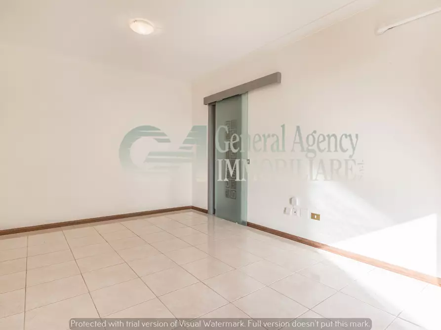 Immagine 18 di Trilocale in vendita  in Via dell'Orsa Minore a Roma