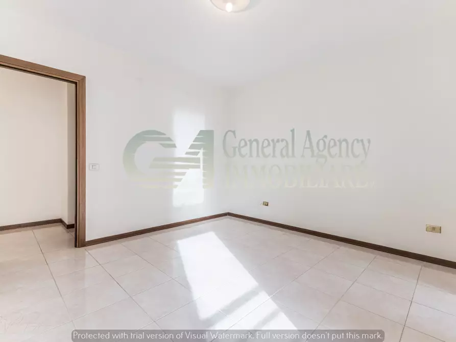 Immagine 16 di Trilocale in vendita  in Via dell'Orsa Minore a Roma