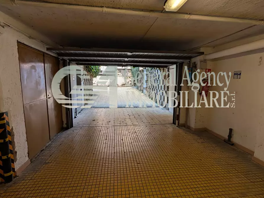 Immagine 80 di Appartamento in vendita  in VIALE DEI PRIMATI SPORTIVI 66 a Roma