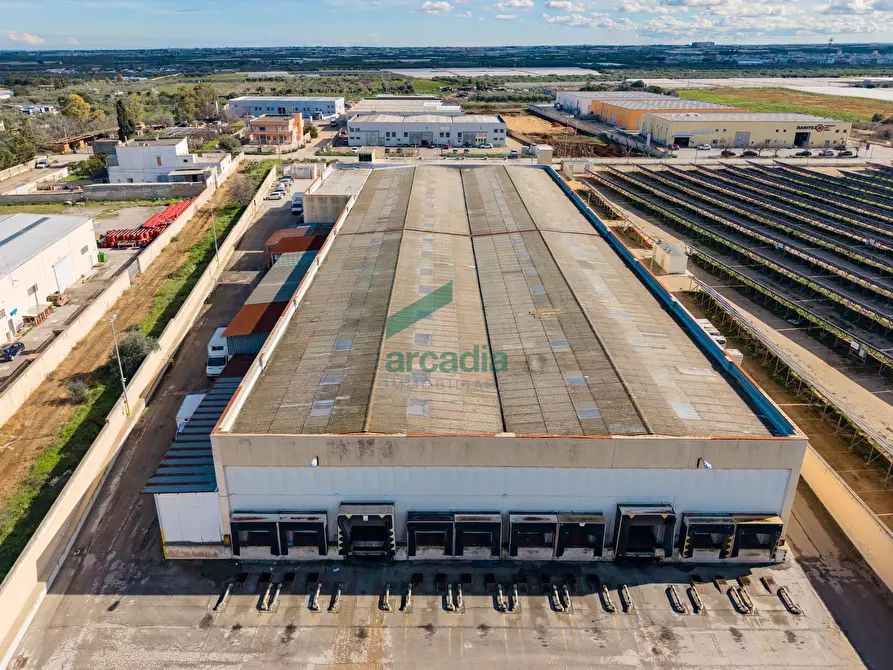 Immagine 13 di Attività artigianale in vendita  in Via Casamassima 91 a Capurso