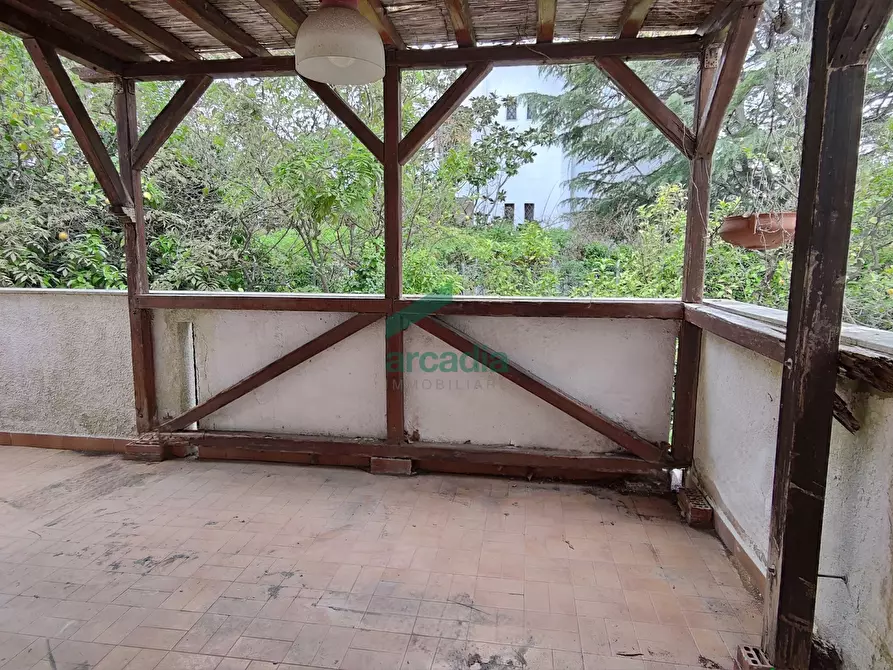 Immagine 29 di Villa in vendita  in Strada Cola di Cagno 32 a Bari