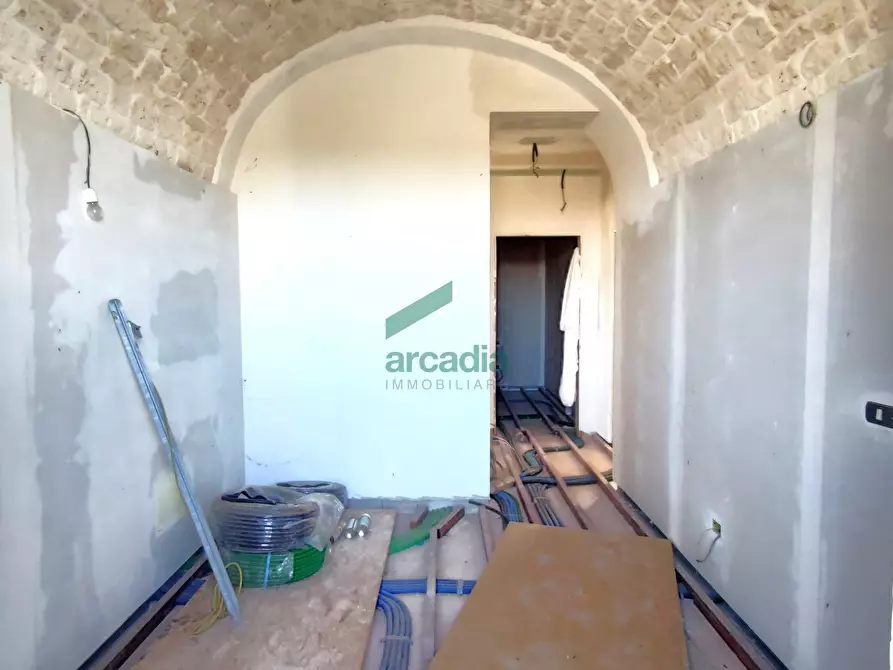 Immagine 4 di Casa indipendente in vendita  in Ex Strada Statale per Putignano 133 a Noci