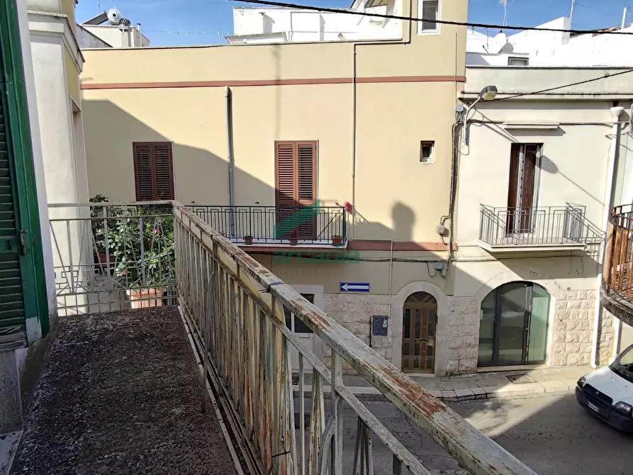 Immagine 5 di Quadrilocale in vendita  in Via Giordano 4 a Rutigliano