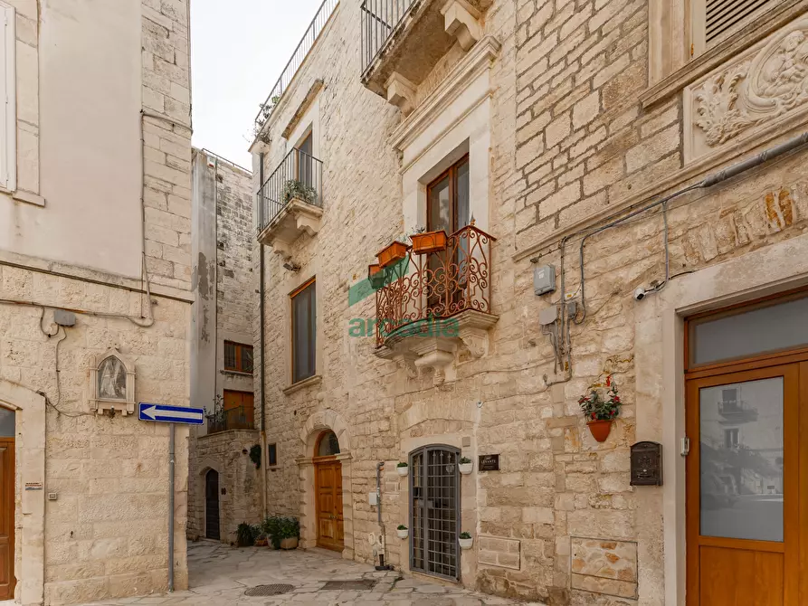 Immagine 2 di Quadrilocale in vendita  in Via Spirito Santo 37 a Giovinazzo