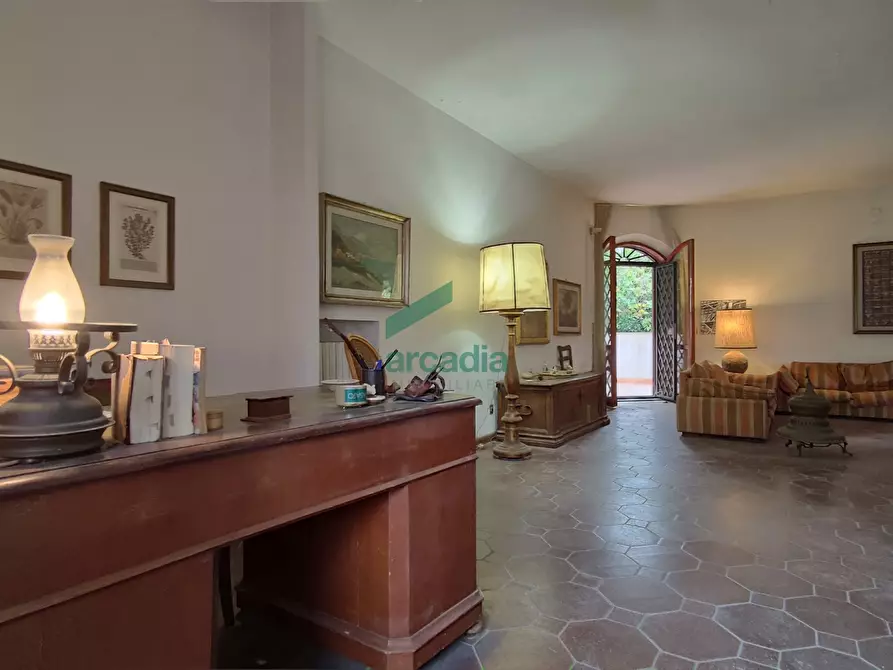 Immagine 26 di Villa in vendita  in Strada Cola di Cagno 32 a Bari