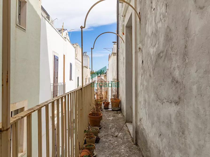 Immagine 19 di Appartamento in vendita  in Piazza Nicola e Costa 13 a Castellana Grotte