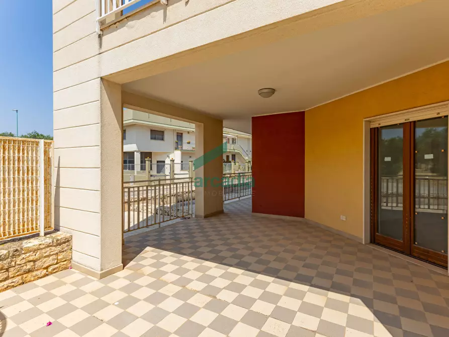 Immagine 5 di Trilocale in vendita  in Via Benigno Zaccagnini 1 a Bitetto