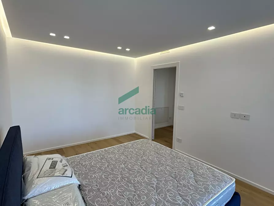 Immagine 6 di Bilocale in affitto  in Via Giovanni Amendola 156 a Bari