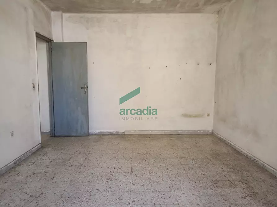 Immagine 21 di Quadrilocale in vendita  in Via Giordano 4 a Rutigliano