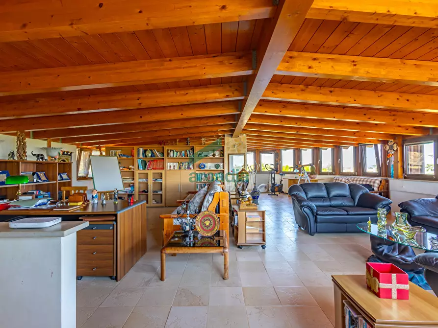 Immagine 33 di Villa in vendita  in Contrada San Michele Monte 15 a Conversano