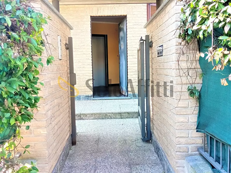 Immagine 2 di Villetta a schiera in affitto  a Lentate Sul Seveso