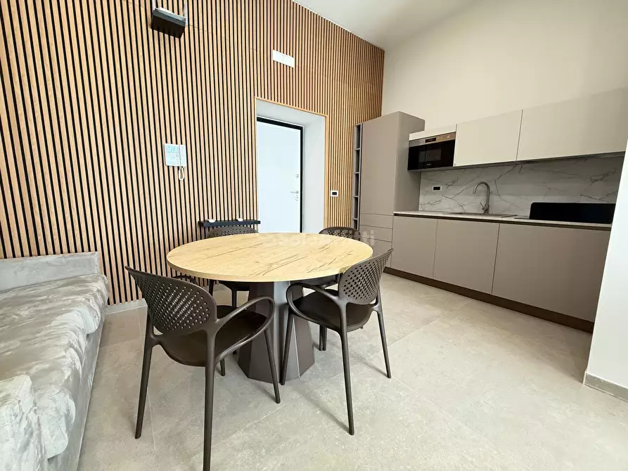 Immagine 22 di Monolocale in affitto  in Via Gennaro Tescione 208 a Caserta