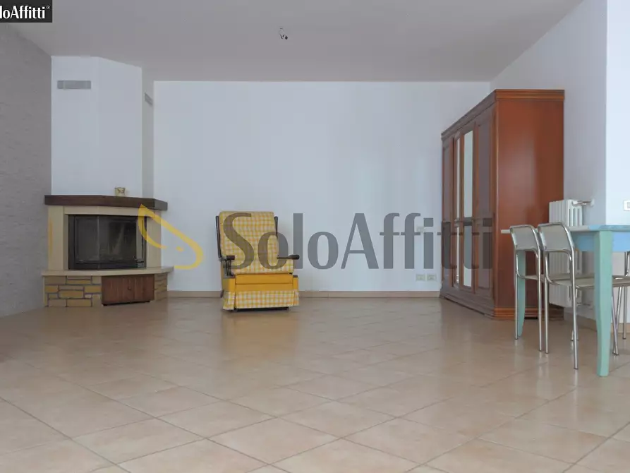 Immagine 31 di Trilocale in affitto  in Via Gadames a Paderno Dugnano