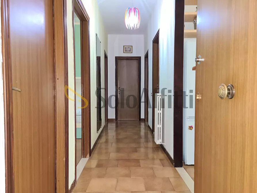 Immagine 5 di Stanza singola in affitto  a Catanzaro