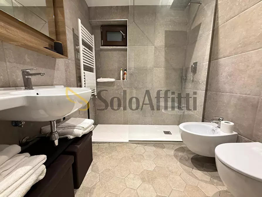 Immagine 11 di Trilocale in affitto  in Largo Sant'Elena 1 A a Caserta