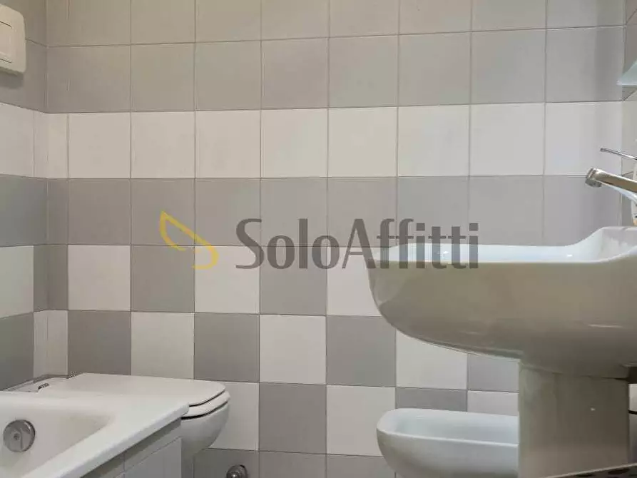 Immagine 21 di Bilocale in affitto  in Corso Francia 252 a Torino