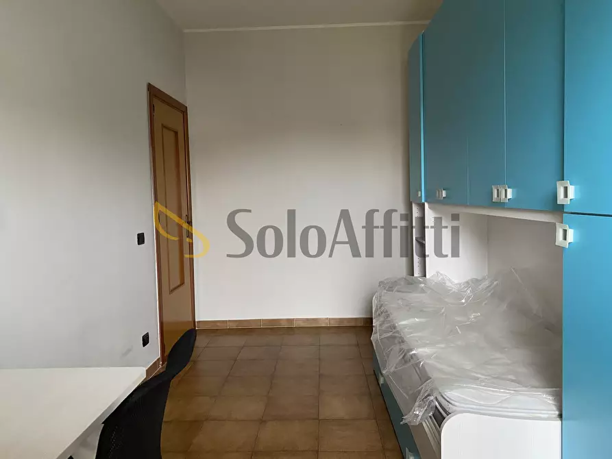 Immagine 10 di Stanza singola in affitto  a Catanzaro