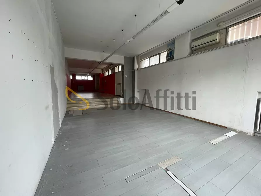 Immagine 2 di Locale commerciale in affitto  a Frosinone