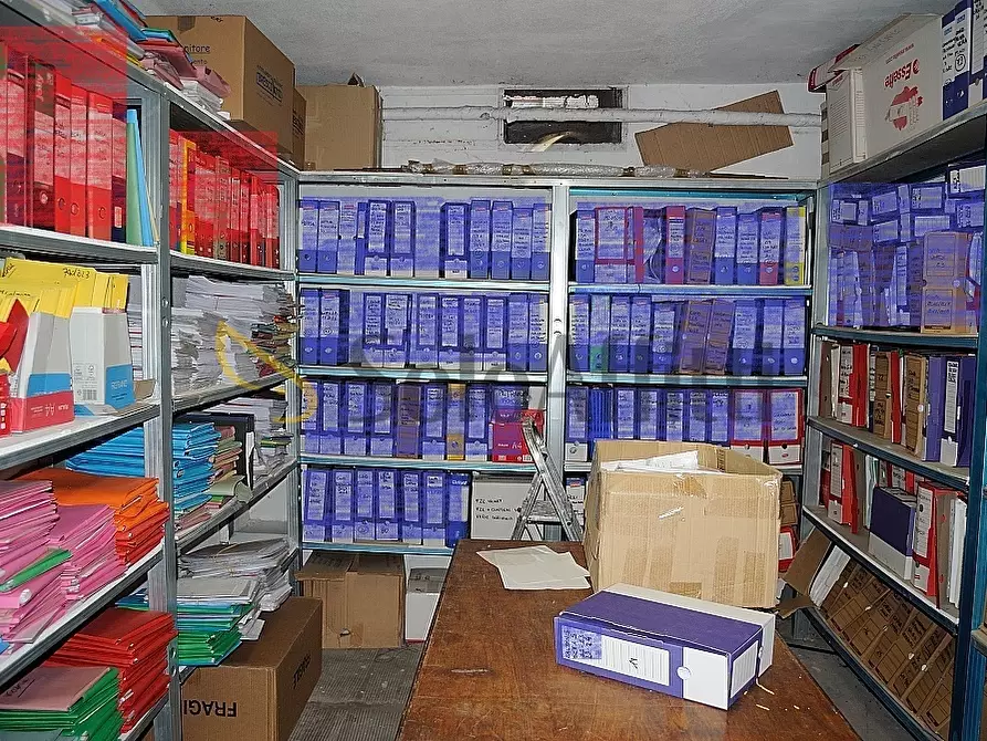 Immagine 12 di Locale commerciale in affitto  in Via Giuseppe Verdi 13 a Settimo Torinese
