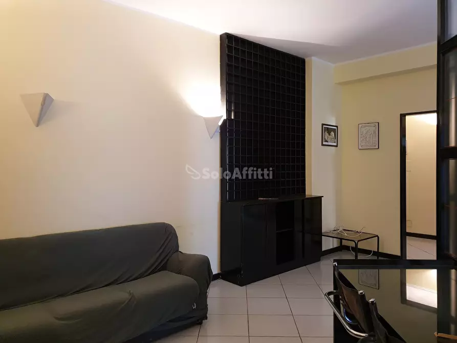 Immagine 6 di Stanza singola in affitto  a Catanzaro