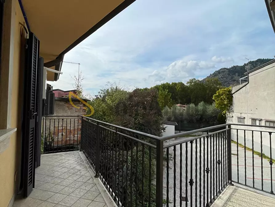 Immagine 7 di Trilocale in affitto  a Sora