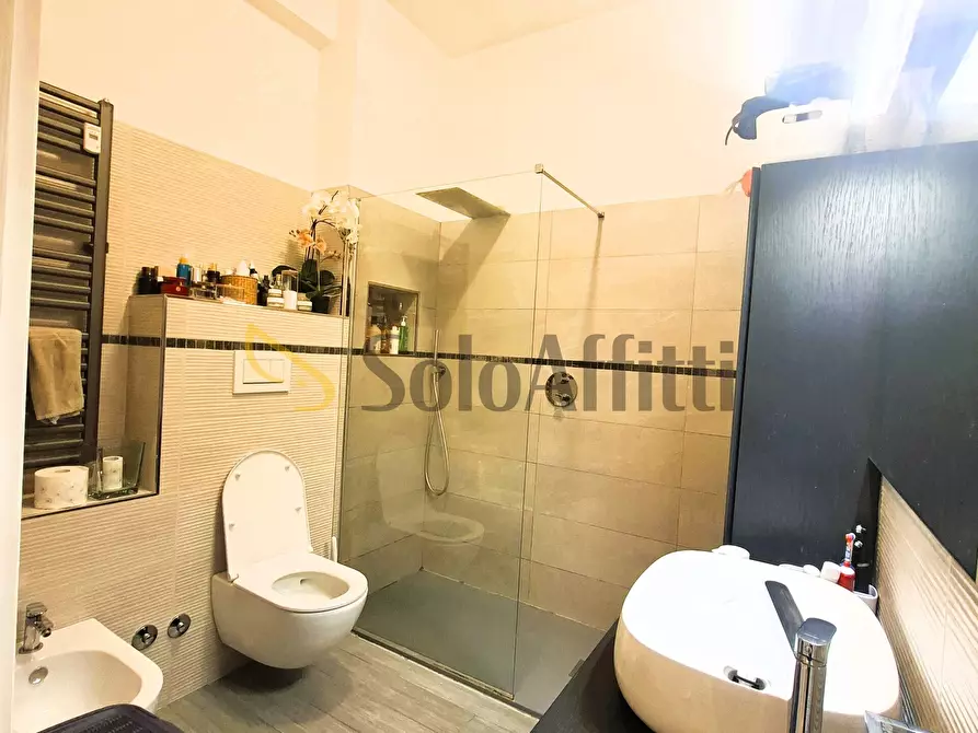 Immagine 30 di Trilocale in affitto  in viale Pico della Mirandola 56 a Roma