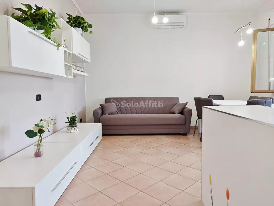 Immagine 4 di Trilocale in affitto  in Via Passo Buole a Fiumicino