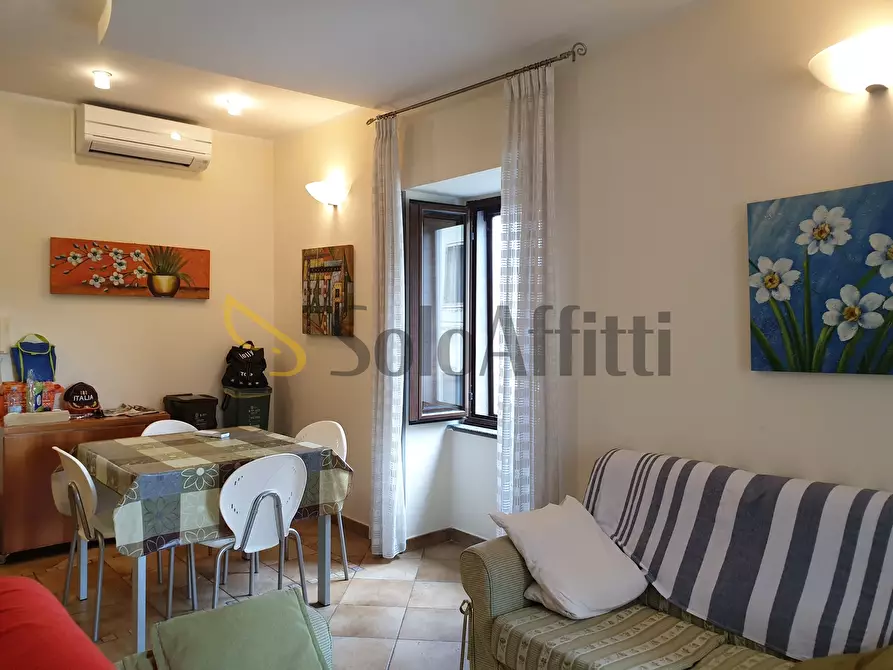 Immagine 1 di Stanza singola in affitto  a Catanzaro