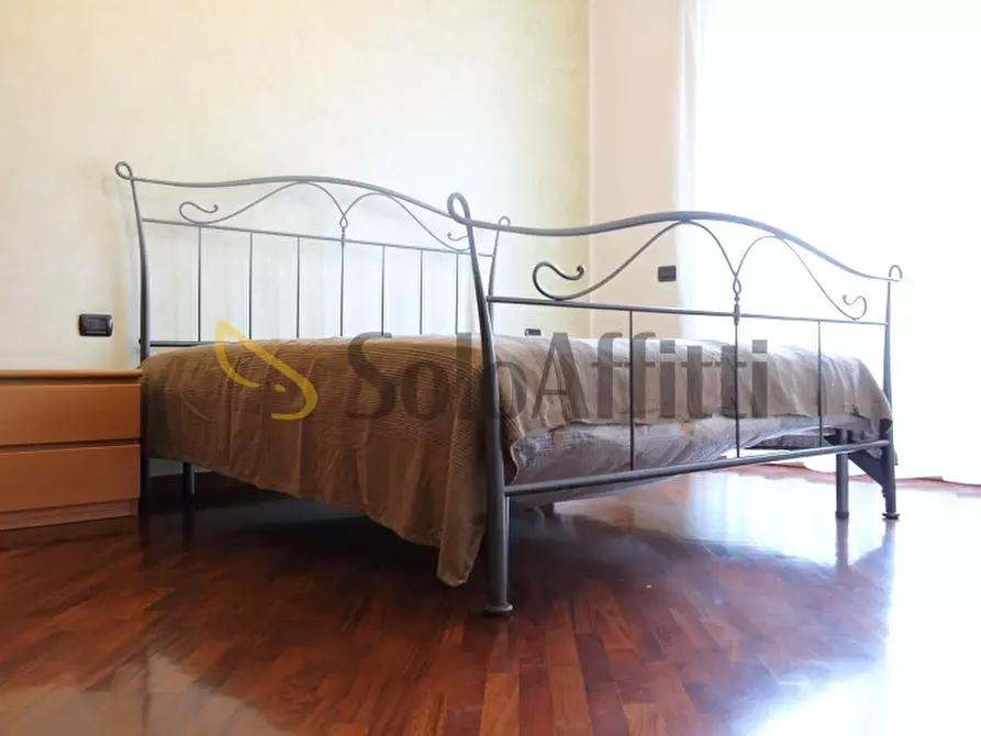 Immagine 16 di Trilocale in affitto  in Via Montello 7 a Bovisio-Masciago