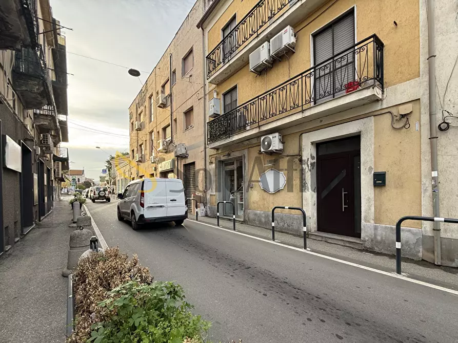 Immagine 2 di Locale commerciale in affitto  in Via Progresso 34 a Catanzaro