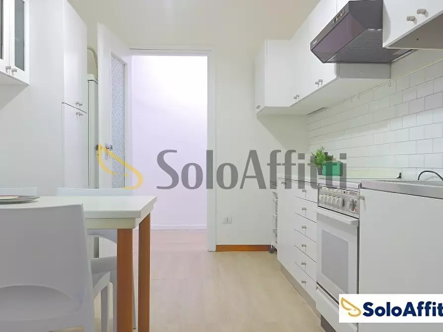 Immagine 5 di Bilocale in affitto  in Viale alla stazione 1 a Desio